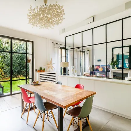Elegant 4 - Bedroom With A Garden, 16 By Easyflat