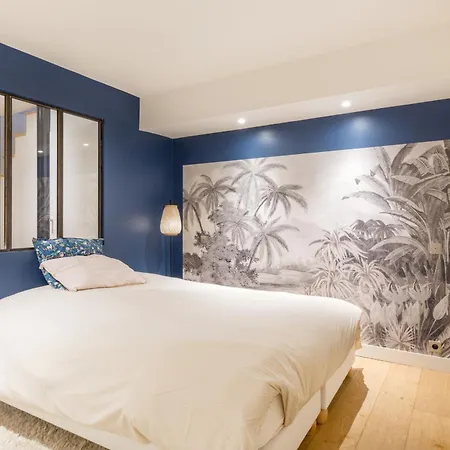 Elegant 4 - Bedroom With A Garden, 16 By Easyflat Appartamento *